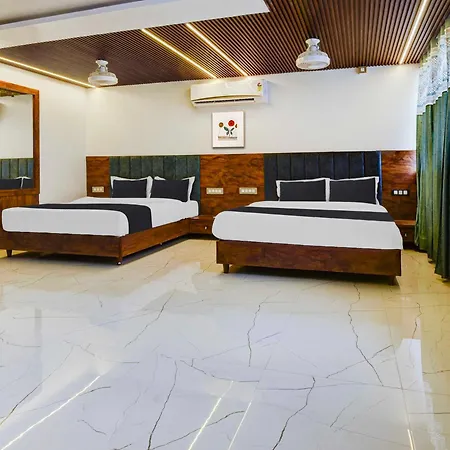 Townhouse Oak Madgaon Railway Junction Hotel